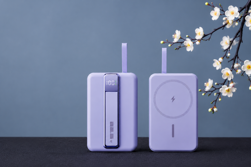 Magnetic Wireless Fast Charging Power Bank